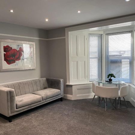 Large 1 Bedroom Flat With Private Parking Плімут Екстер'єр фото